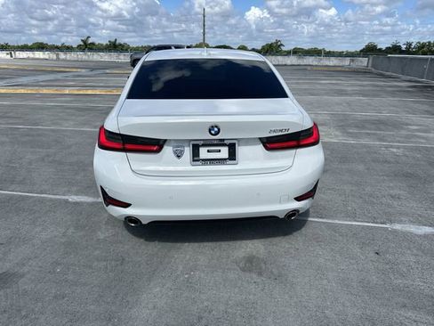 Used 2021 BMW 330i Sedan w/ Convenience Package RWD image 38