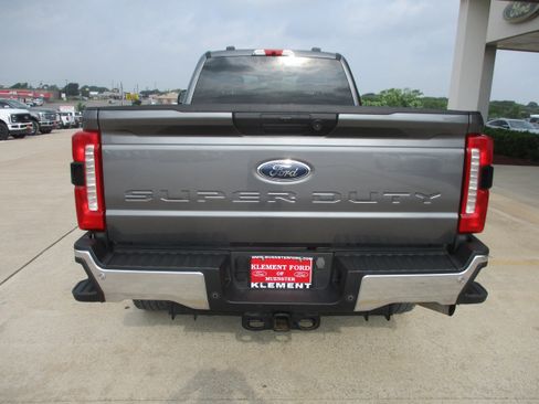 Used 2024 Ford F350 XLT w/ 360-Degree Camera Package AWD/4WD image 12