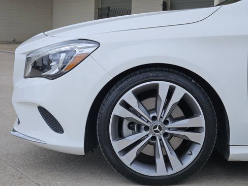 Used 2019 Mercedes-Benz CLA 250 image 10