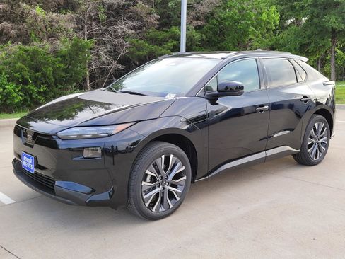 New 2026 Subaru Solterra image 1