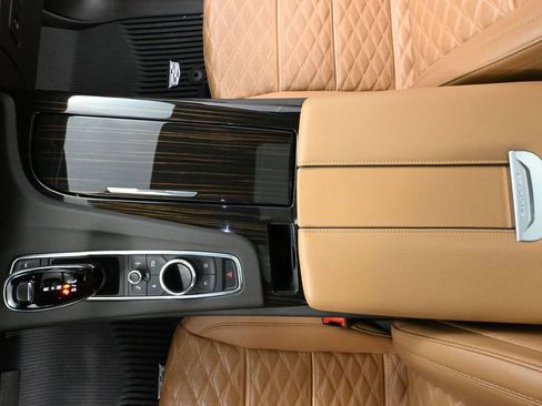 Used 2024 Cadillac Escalade Sport w/ LPO, ONYX Package image 39