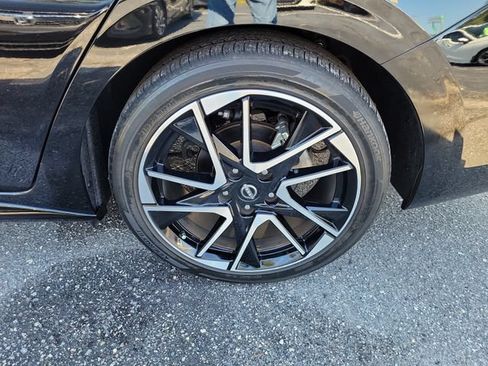 Used 2024 Nissan Sentra SR FWD image 6
