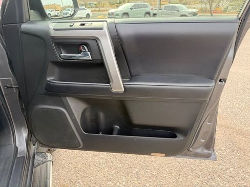 Used 2018 Toyota 4Runner SR5 image 27