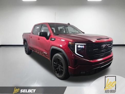 Used 2024 GMC Sierra 1500 Elevation image 4