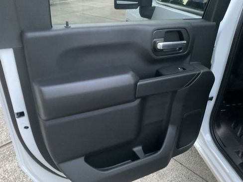 New 2026 Chevrolet Silverado 3500 W/T image 24