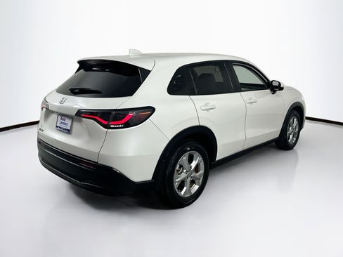 Used 2024 Honda HR-V LX image 5