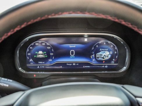 Used 2023 Chevrolet Tahoe RST image 36