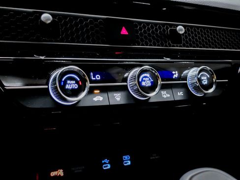 Certified 2023 Honda Civic EX image 30