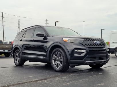 Certified 2023 Ford Explorer XLT w/ Equipment Group 202A