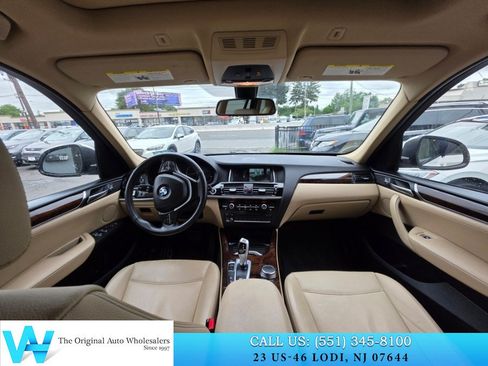 Used 2017 BMW X3 xDrive28i AWD/4WD image 9