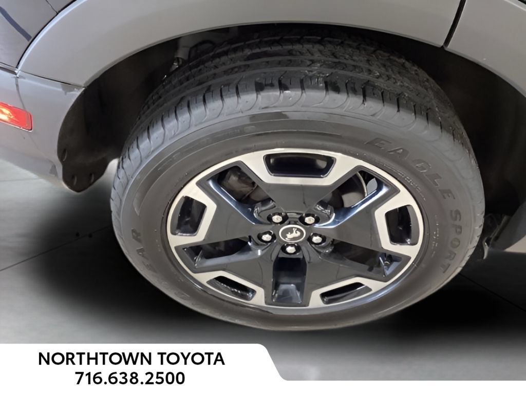 Used 2022 Ford Bronco Sport Outer Banks w/ Tech Package AWD/4WD image 13