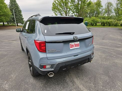 Used 2023 Honda Passport Elite image 3