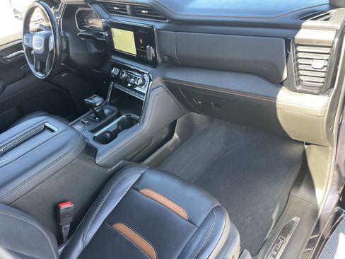 Used 2022 GMC Sierra 1500 AT4 w/ AT4 Premium Package image 29