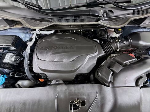 Used 2025 Honda Odyssey Sport-L image 31