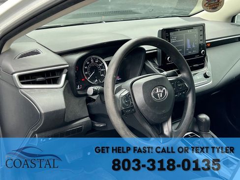 Used 2022 Toyota Corolla LE FWD image 10