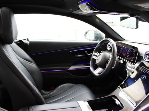 Used 2025 Mercedes-Benz CLE 300 4MATIC Coupe w/ AMG Line image 22