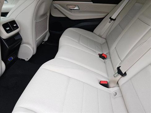 New 2026 Mercedes-Benz GLE 350 4MATIC image 16