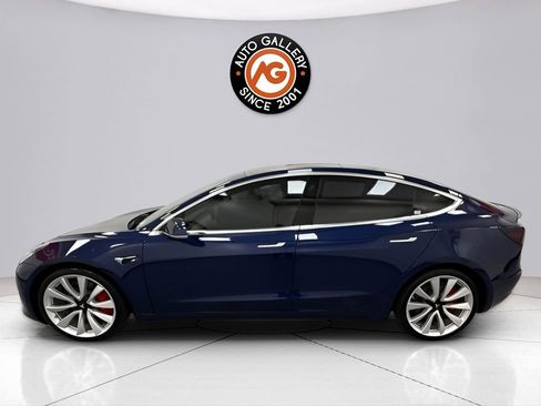 Used 2018 Tesla Model 3 Long Range AWD/4WD image 4