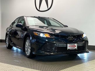 Used 2020 Toyota Camry LE video 2