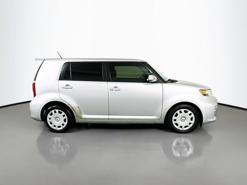 Used 2011 Scion xB image 4