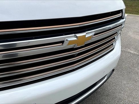 Used 2023 Chevrolet Tahoe High Country AWD/4WD image 34