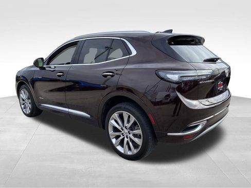 Used 2023 Buick Envision Avenir image 4