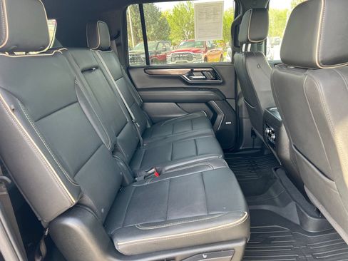 Used 2026 GMC Yukon XL Elevation AWD/4WD image 31