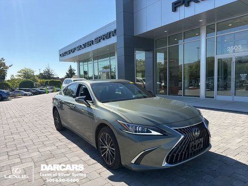 Used 2025 Lexus ES 350 w/ Premium Package image 1