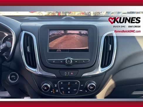 Used 2024 Chevrolet Equinox LT image 21