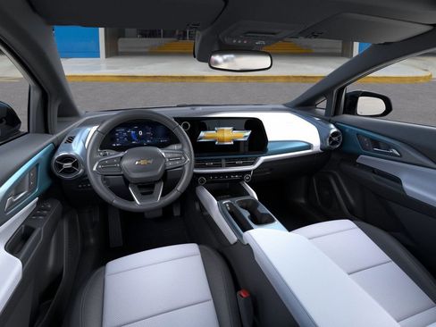 New 2026 Chevrolet Equinox EV LT AWD/4WD image 15