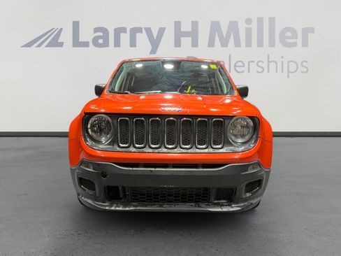Used 2018 Jeep Renegade Sport w/ Power & Air Group image 8