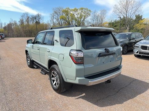 Used 2023 Toyota 4Runner TRD Off-Road Premium w/ Off Road Premium Plus Package AWD/4WD image 7