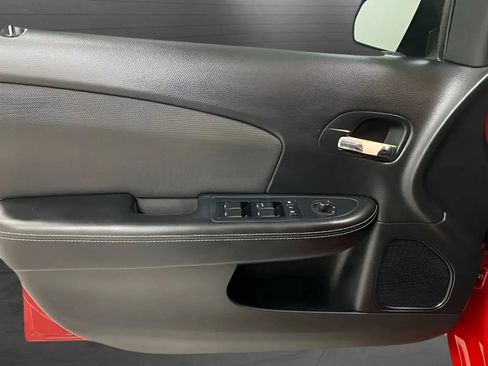 Used 2011 Dodge Avenger Express FWD image 9