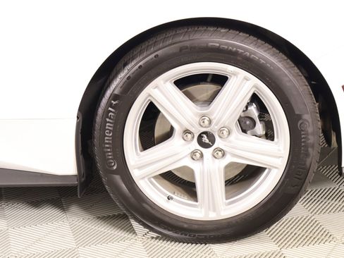 Used 2026 Ford Mustang Premium RWD image 17