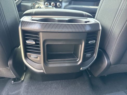New 2026 RAM 1500 Express AWD/4WD image 19