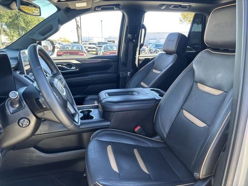 Used 2023 GMC Yukon AT4 w/ AT4 Premium Plus Package image 23