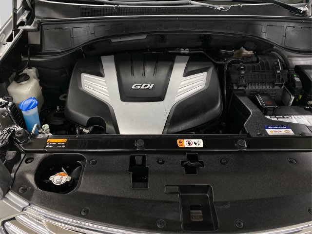 Used 2014 Hyundai Santa Fe GLS AWD/4WD image 13