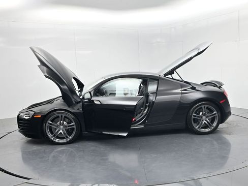 Used 2012 Audi R8 V8 AWD/4WD image 61