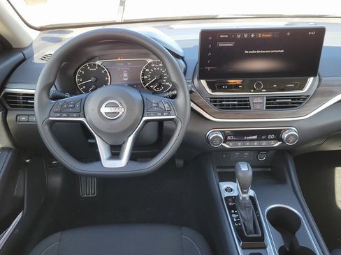 New 2025 Nissan Altima 2.5 SV w/ SV Special Edition Package image 8