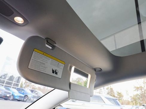 Used 2021 Tesla Model 3 Standard Range Plus image 66