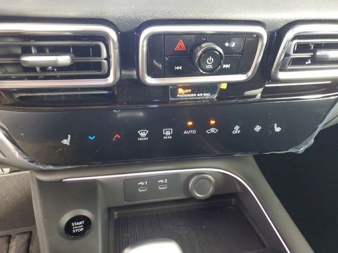 New 2026 Nissan Sentra SV w/ SV Convenience Package FWD image 21