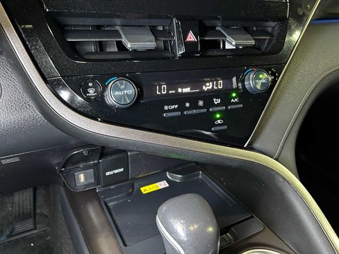 Used 2023 Toyota Camry XLE w/ Navigation Package AWD/4WD image 35
