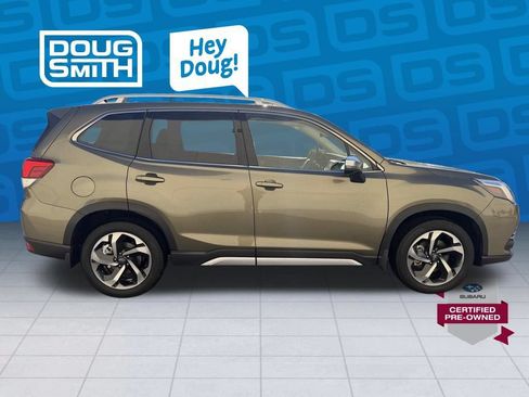 Used 2023 Subaru Forester Touring w/ Popular Package #2 AWD/4WD image 3