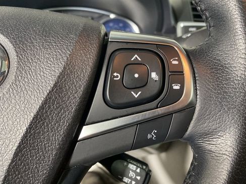 Used 2015 Toyota Camry XLE w/ Moonroof Package FWD image 12