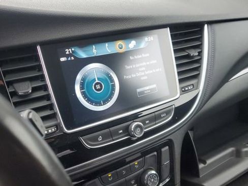 Used 2019 Buick Encore Preferred image 13