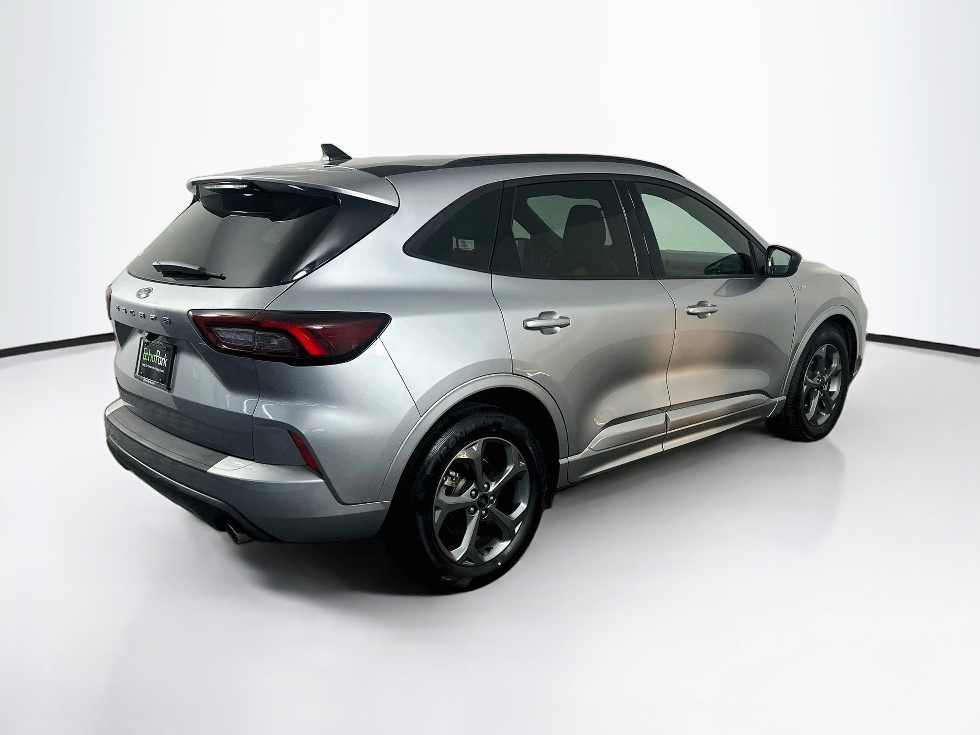 Used 2024 Ford Escape ST-Line FWD image 9