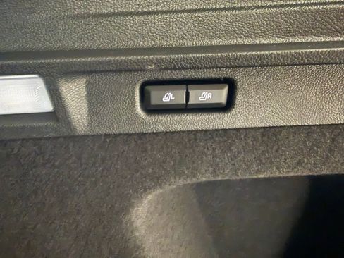 New 2026 Lincoln Corsair Premiere image 24