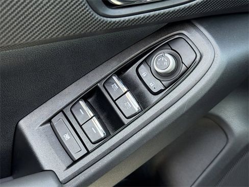 Certified 2025 Subaru Crosstrek 2.5i Limited w/ Popular Package #3A image 14