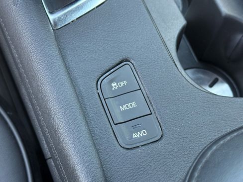 Used 2019 Cadillac XT5 Platinum AWD/4WD image 29