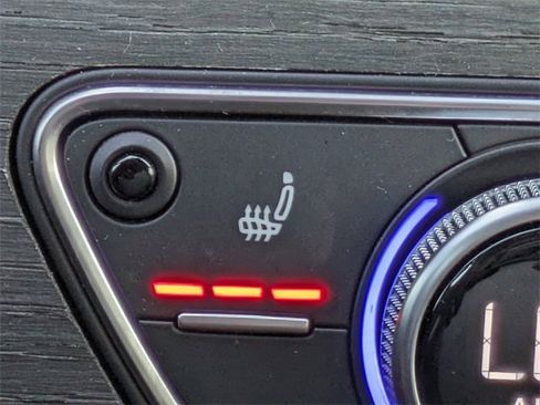 Used 2024 Audi A4 2.0T Premium Plus image 24